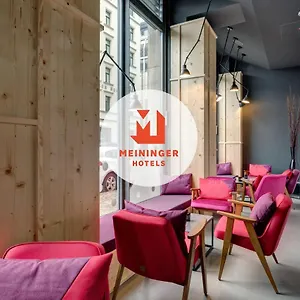 *** Hotel Meininger Hauptbahnhof Německo